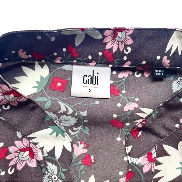 Cabi Plaza Fiesta Floral Sleeveless Blouse - Picture 2 of 4